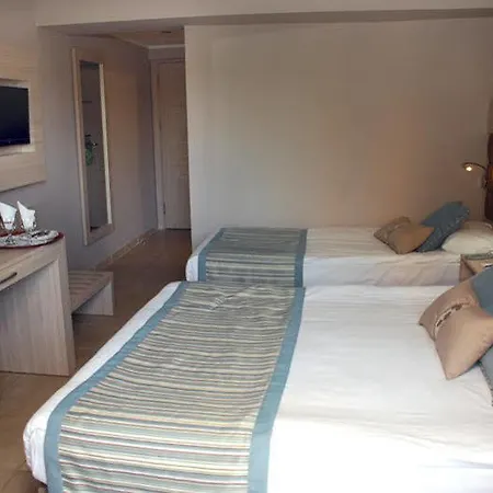 Palmeras Hotel