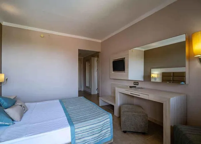فندق Palmeras 5*