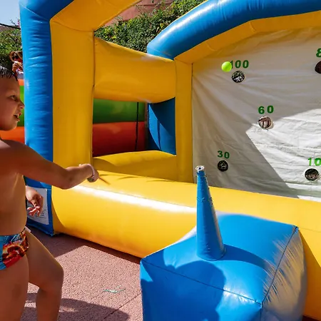 Hotel Palmeras 4*