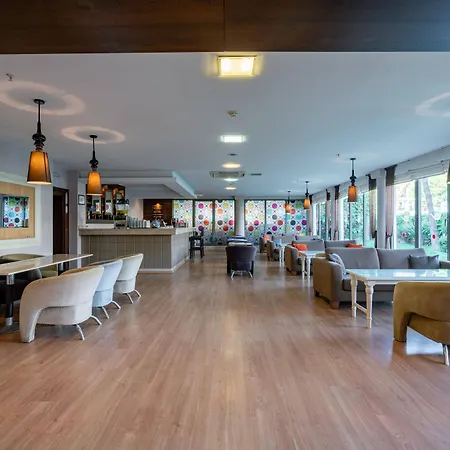 Hotel Palmeras 4*