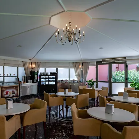 Hotel Palmeras 4*
