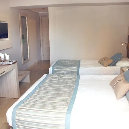 Hotel Palmeras